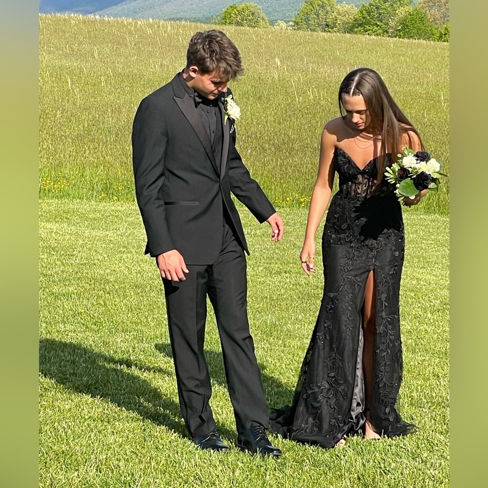 Sherri Hill 2023 Prom Dress. #55467. Color: Black. Size two. Worn once.